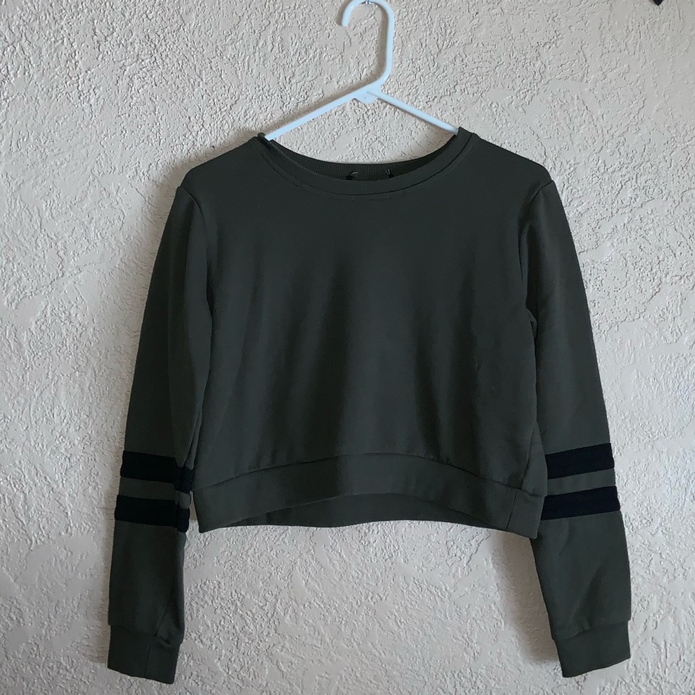Cropped Sweater